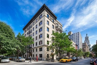 Manhattan, NY Building with mControls