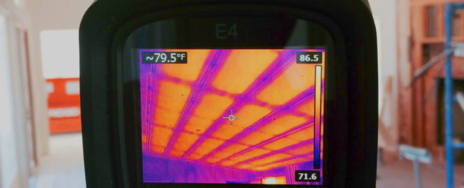 Thermal image of our Ray Magic® radiant ceiling panels in heating!