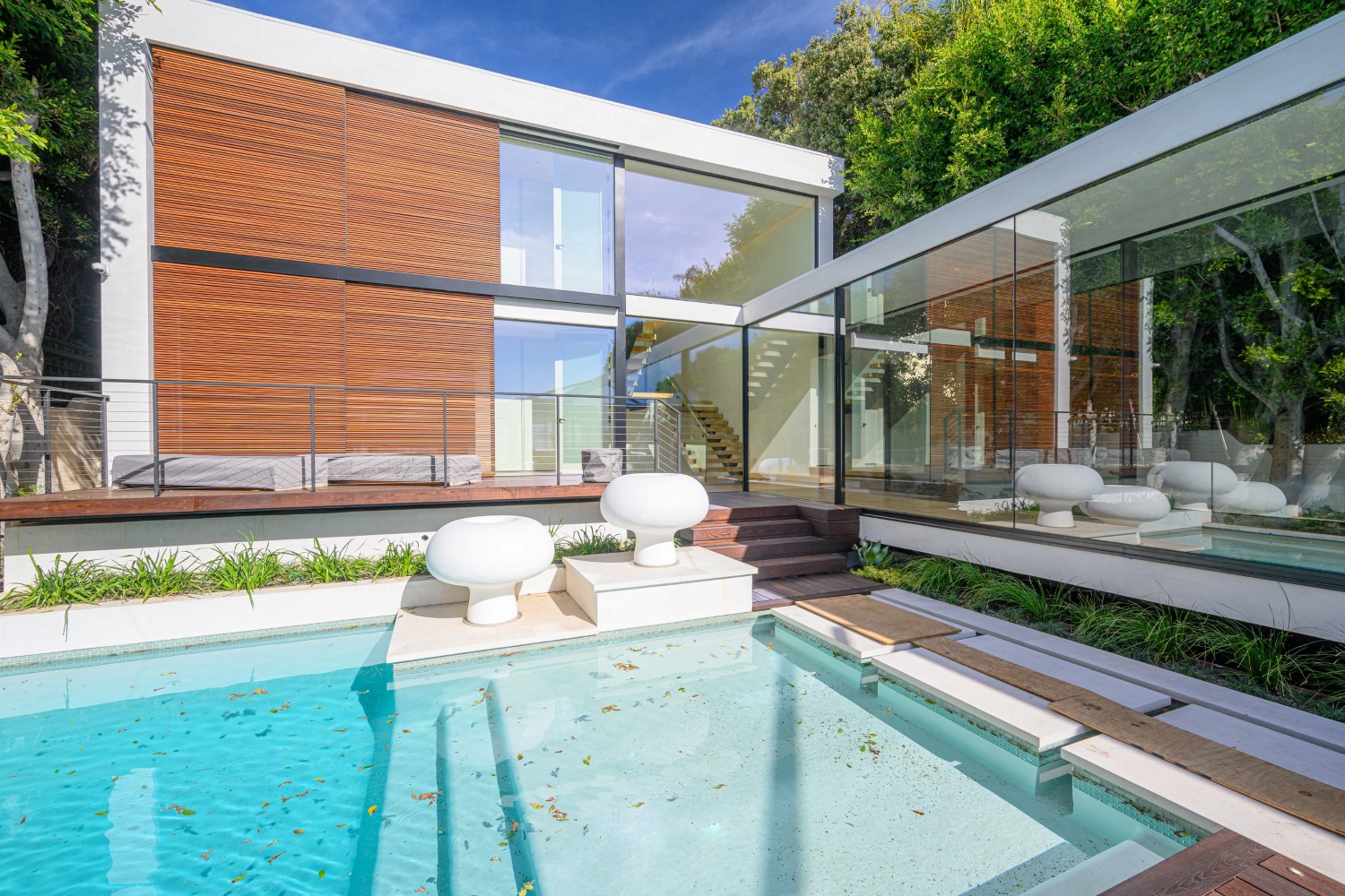 Yard and pool at our hydronic heating and cooling project in Malibu, CA.